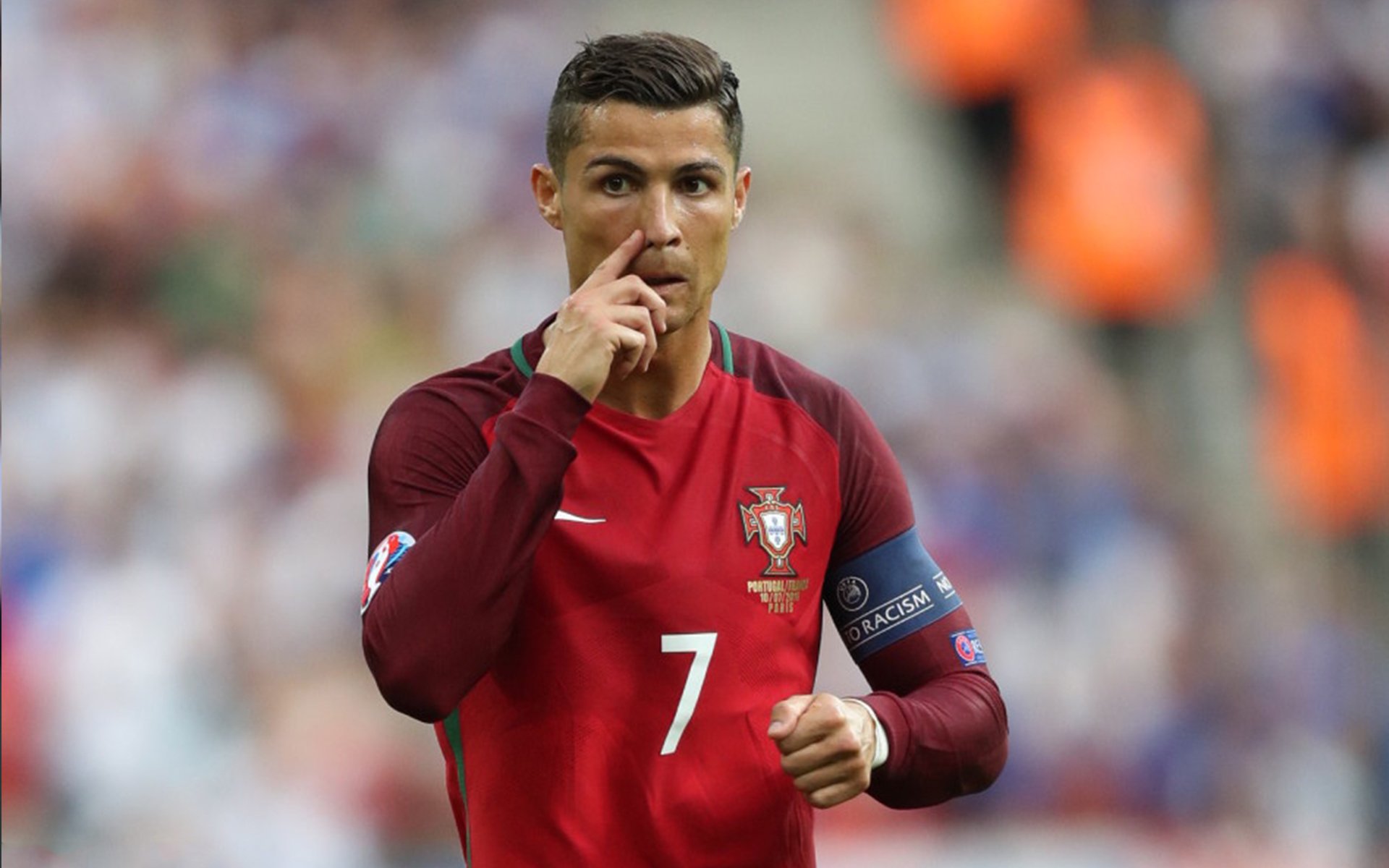 Faker迎来十赛季高光表现，中国队球迷沸腾！