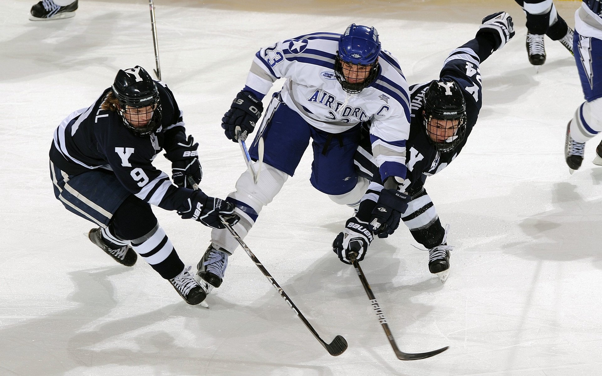 JackeyLove赛事官方发布赛况扑朔迷离新规，加拿大队争议不断！